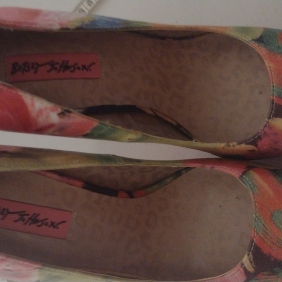 Betsey Johnson Bridgitt Multicolor Platforms Heels size 8m - Picture 12 of 12